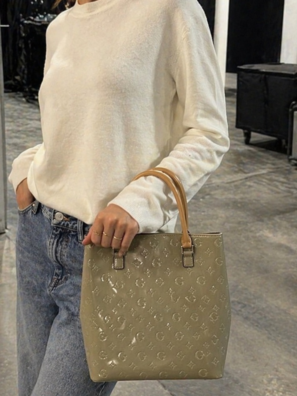 Vintage Gillian Patent Leather Monogram Tote Bag Light Olive/Cream
Tan Handle